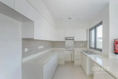 Vila di Dubai Hills Estate, UAE 4 bilik tidur, 229 meter persegi № 737823 - foto 3