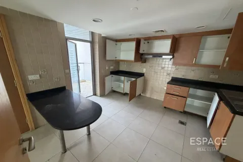 Penthouse di Jumeirah Lake Towers, Dubai, UAE 5 bilik tidur, 270 meter persegi № 737827 - foto 6