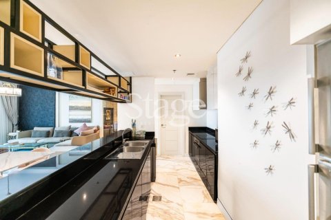 Apartmán v DAMAC HEIGHTS v Dubai Marina, SAE 3 spálne, 161 m2 č. 639132 - Fotografia 8