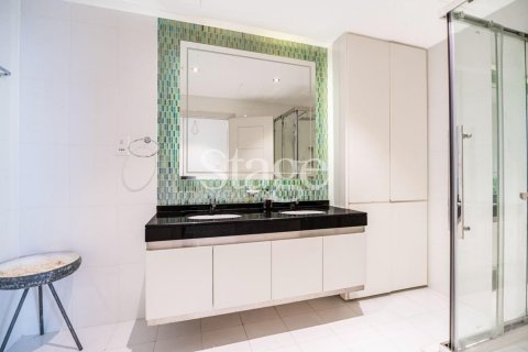 Apartmán v DAMAC HEIGHTS v Dubai Marina, SAE 3 spálne, 161 m2 č. 639132 - Fotografia 16