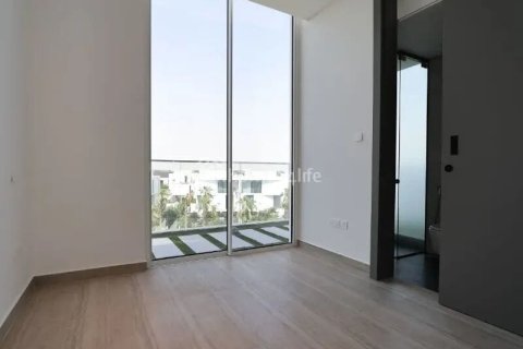 Vila v Dubai, SAE 4 spálne, 180 m2 č. 703472 - Fotografia 19