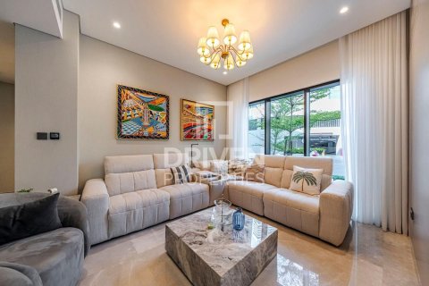 Twee-onder-een-kapwoning te koop in Business Bay, Dubai, VAE 3 slaapkamers, 168 vr.m., nr 683184 - foto 6