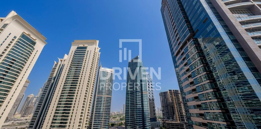 Квартира в Джумейра Лейк Тауэрс, Дубай, ОАЭ 1 спальня, 103м2 № 654833