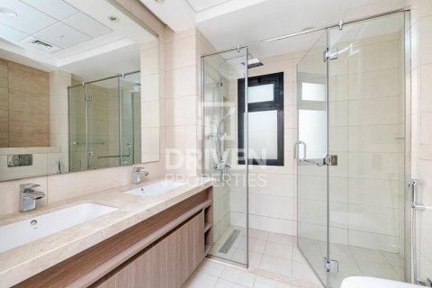 Vila u Al Badaa, Dubai, UAE 2 spavaćih soba, 163 m2 Br. 654831 - fotografija 12