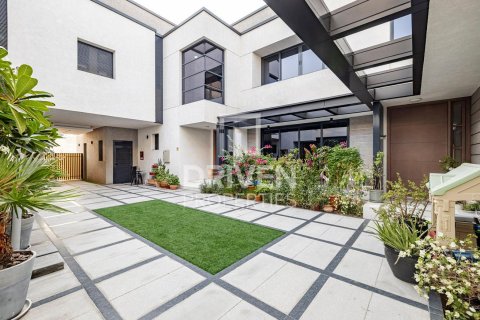 Vila u Al Badaa, Dubai, UAE 2 spavaćih soba, 163 m2 Br. 654831 - fotografija 14