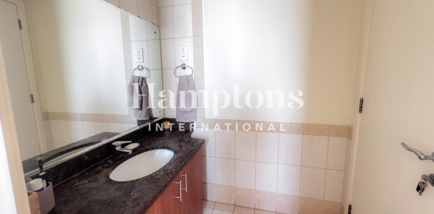 Townhouse în The Springs, Dubai, EAU 3 dormitoare, 346.993 mp.  №726463