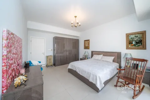 Villa in affitto a Meadows, Dubai, EAU 5 camere da letto, 369 mq. № 738282 - foto 15