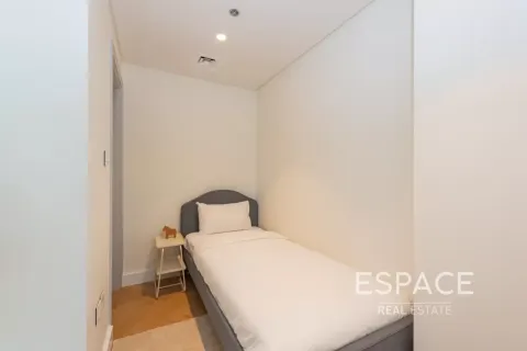 Müüa korter asukohaga Downtown Dubai (Downtown Burj Dubai), AÜE: 3 magamistoaga, 142 m² Nr 738050 - pilt 16