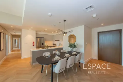 Müüa korter asukohaga Downtown Dubai (Downtown Burj Dubai), AÜE: 3 magamistoaga, 142 m² Nr 738050 - pilt 5