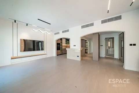 Vila u Meadows, Dubai, UAE 4 spavaćih soba, 320 m2 Br. 738281 - fotografija 4