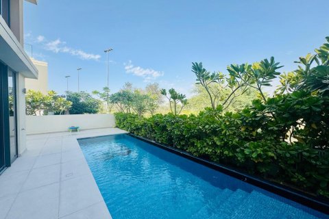 Villa te koop in Dubai Hills Estate, Dubai, VAE 4 slaapkamers, 330 vr.m., nr 642052 - foto 3