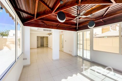 וילה להשכרה ב The Springs, Dubai, איחוד האמירויות  3 חדרי שינה, 208.66 מ"ר, מספר 733591 - תמונה 2