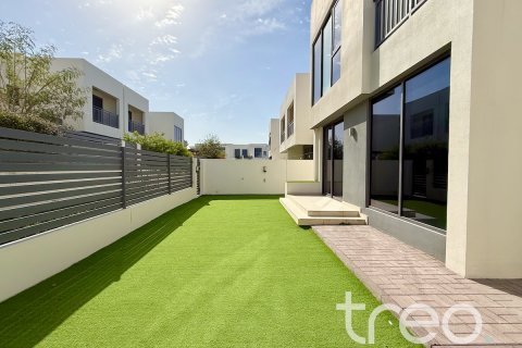 Βίλα σε Dubai Hills Estate, Dubai, ΗΑΕ 4 υπνοδωμάτια, 228.73 τ.μ. Αρ. 733590 - φωτογραφία 2