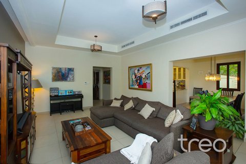 Vila di Arabian Ranches 2, Dubai, UEA 3 kamar tidur, 404.96 m2 nomor 733587 - foto 4