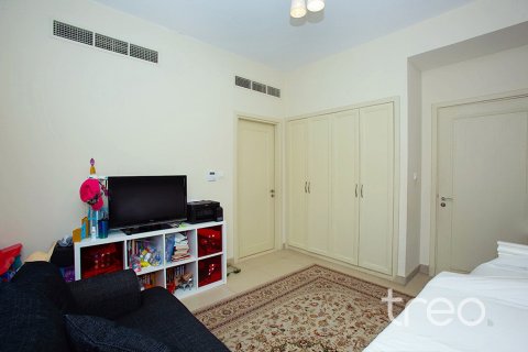 Vila di Arabian Ranches 2, Dubai, UEA 3 kamar tidur, 404.96 m2 nomor 733587 - foto 10