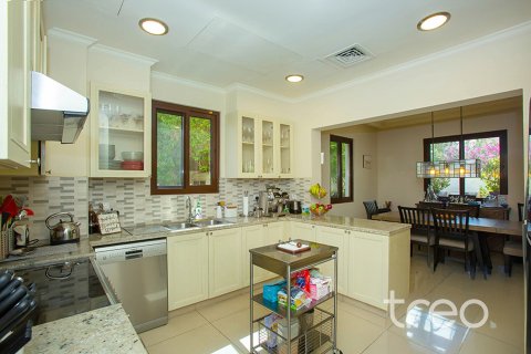 Vila di Arabian Ranches 2, Dubai, UEA 3 kamar tidur, 404.96 m2 nomor 733587 - foto 6