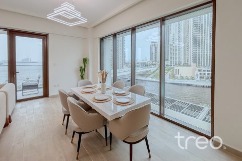 דירה ב Dubai Creek Harbour (The Lagoons), Dubai, איחוד האמירויות 3 חדרי שינה, 148.27 מ