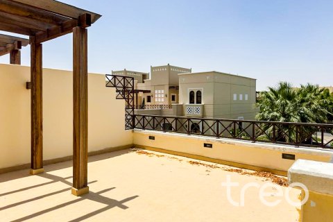 Vila u Mudon, Dubai, UAE 4 spavaćih soba, 371.15 m2 Br. 733586 - fotografija 14