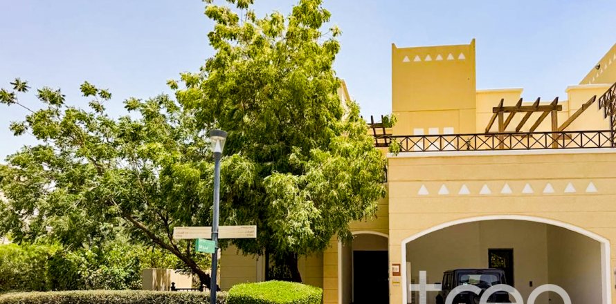 Vila u Mudon, Dubai, UAE 371.15 m2, 4 spavaćih soba Br. 733586