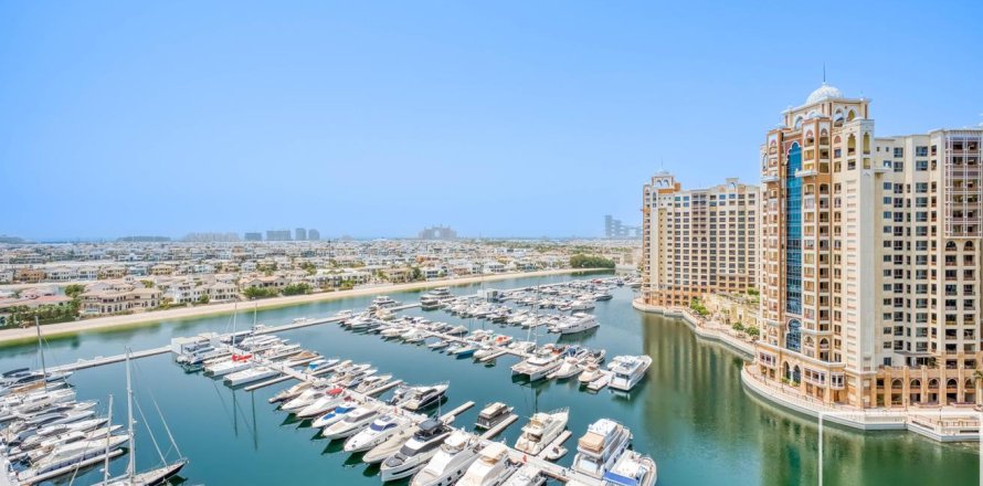 Apartment i Palm Jumeirah, Dubai, UAE 3 soveværelser, 211.82 kvm № 753547