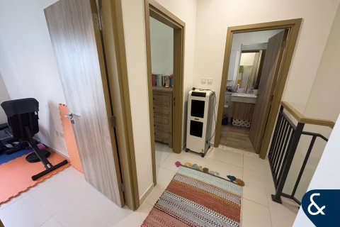 Вилла Dubai Land, Дубай, БАӘ-да 3 жатын бөлмелер, 161 м² № 698277 - фото 10
