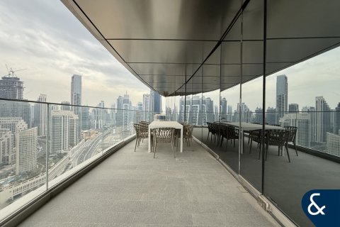 Снять в аренду квартиру в Даунтаун Дубай (Даунтаун Бурдж Дубай), ОАЭ 3 спальни, 226м2, № 698265 - фото 4