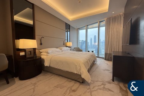Снять в аренду квартиру в Даунтаун Дубай (Даунтаун Бурдж Дубай), ОАЭ 3 спальни, 226м2, № 698265 - фото 11