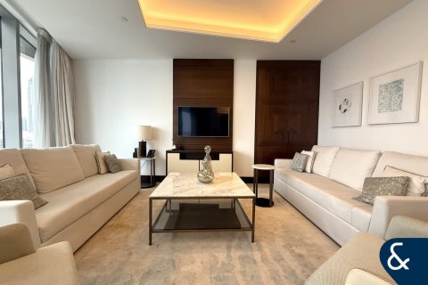 Снять в аренду квартиру в Даунтаун Дубай (Даунтаун Бурдж Дубай), ОАЭ 3 спальни, 226м2, № 698265 - фото 2