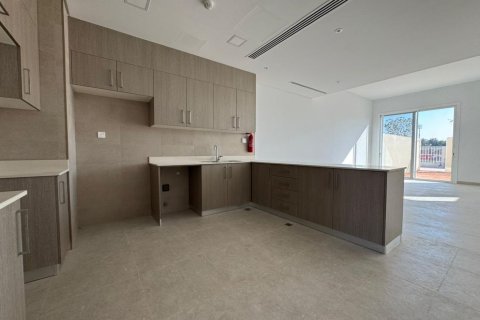 Řadový dům v Ras Al Khaimah, SAE 2 ložnice, 170 m² Č.: 734605 - fotografie 14