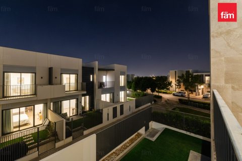 Dubai, UAE의 임대용 빌라 침실 4개, 224.9제곱미터 번호 714391 - 사진 22