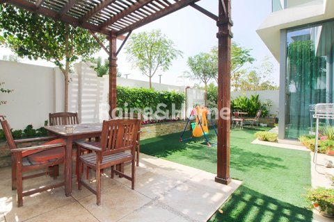 Villa in Dubai, UAE 4 bedrooms, 313.2 sq.m. № 707596 - photo 22
