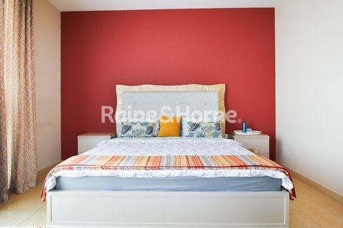 Villa in Dubai, UAE 4 bedrooms, 313.2 sq.m. № 707596 - photo 12