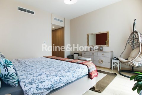Villa in Dubai, UAE 4 bedrooms, 313.2 sq.m. № 707596 - photo 21