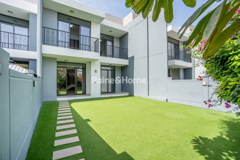 Rijtjeshuis te huur in Motor City, Dubai, VAE 3 slaapkamers, 239.9 vr.m., nr 707605 - foto 28