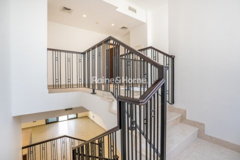 Rijtjeshuis te huur in Motor City, Dubai, VAE 3 slaapkamers, 239.9 vr.m., nr 707605 - foto 21