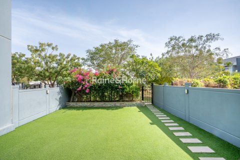Rijtjeshuis te huur in Motor City, Dubai, VAE 3 slaapkamers, 239.9 vr.m., nr 707605 - foto 26