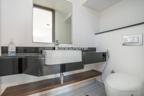 Rijtjeshuis te huur in Motor City, Dubai, VAE 3 slaapkamers, 239.9 vr.m., nr 707605 - foto 14