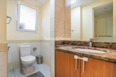 Villa in The Springs, Dubai, UAE 2 bedrooms, 207.1 sq.m. № 707608 - photo 16