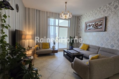 Appartement te huur in Motor City, Dubai, VAE 1 slaapkamer, 132.4 vr.m., nr 707595 - foto 4