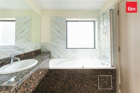 Appartement te huur in Dubai, VAE 2 slaapkamers, 117.8 vr.m., nr 740862 - foto 12