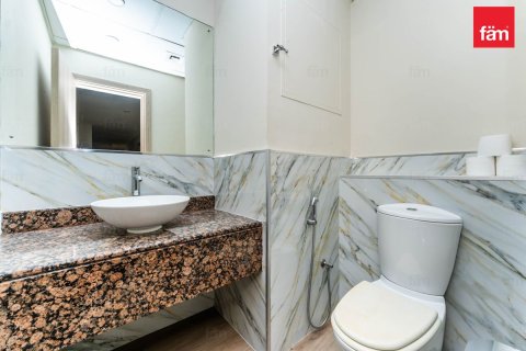 Appartement te huur in Dubai, VAE 2 slaapkamers, 117.8 vr.m., nr 740862 - foto 11