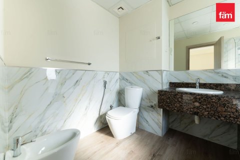 Appartement te huur in Dubai, VAE 2 slaapkamers, 117.8 vr.m., nr 740862 - foto 10