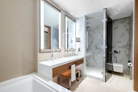 Wohnung zum Verkauf in Downtown Dubai (Downtown Burj Dubai), Dubai, VAE 3 Schlafzimmer, 145 m2 Nr. 683234 - Foto 7