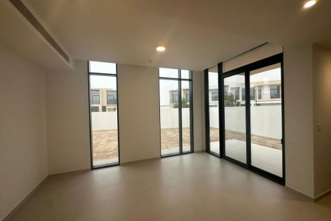 Huvila Dubai, Arabiemiraatit 4 makuuhuonetta, 328 m2 № 629190 - kuva 3