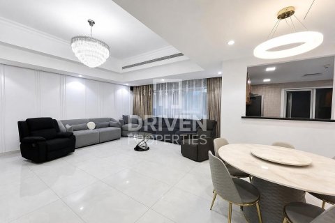 Apartmen di Jumeirah Lake Towers, Dubai, UAE 2 bilik tidur, 183.76 meter persegi № 765317 - foto 6