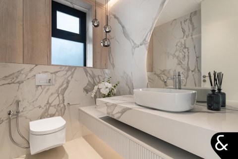 Вилла Jumeirah Islands, Дубай, БАӘ-да 4 жатын бөлмелер, 534 м² № 666326 - фото 21