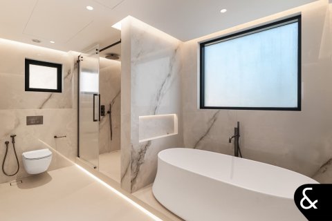 Вилла Jumeirah Islands, Дубай, БАӘ-да 4 жатын бөлмелер, 534 м² № 666326 - фото 25