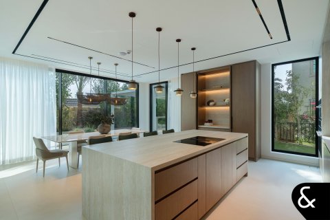 Vila di Jumeirah Islands, Dubai, UEA 5 kamar tidur, 567 m2 nomor 666327 - foto 9