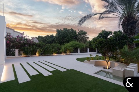 Vila di Jumeirah Islands, Dubai, UEA 5 kamar tidur, 567 m2 nomor 666327 - foto 30