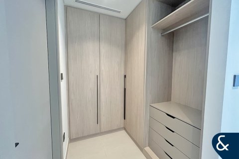 Villa in Tilal Al Ghaf, Dubai, UAE 3 bedrooms, 203 sq.m. № 666328 - photo 13